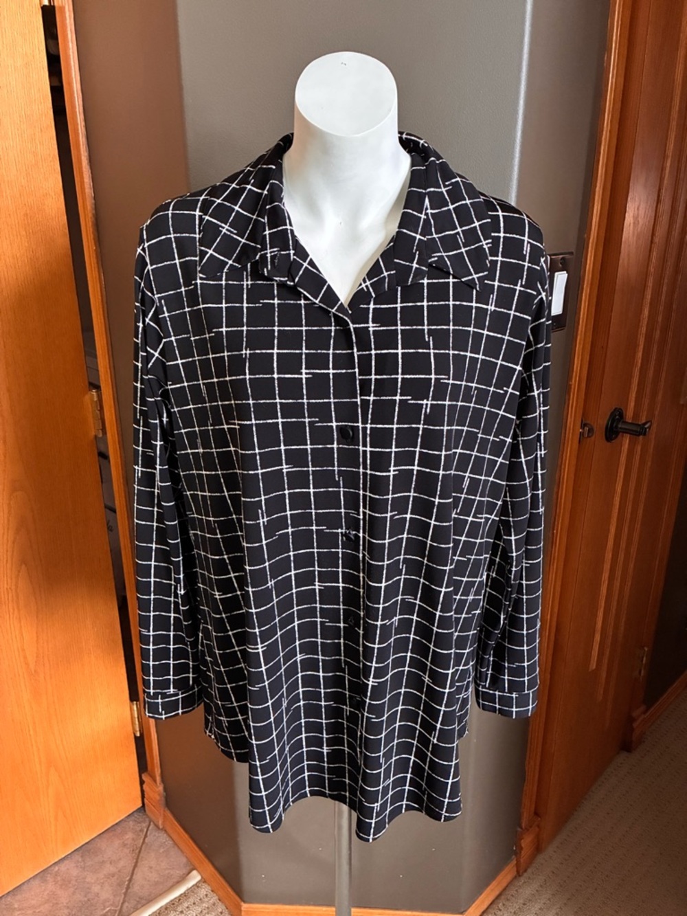 Sympli blouse size 14